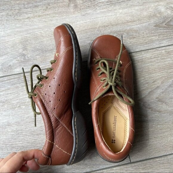 Naturalizer  Brown Leather Parama Sneaker - Picture 7 of 14